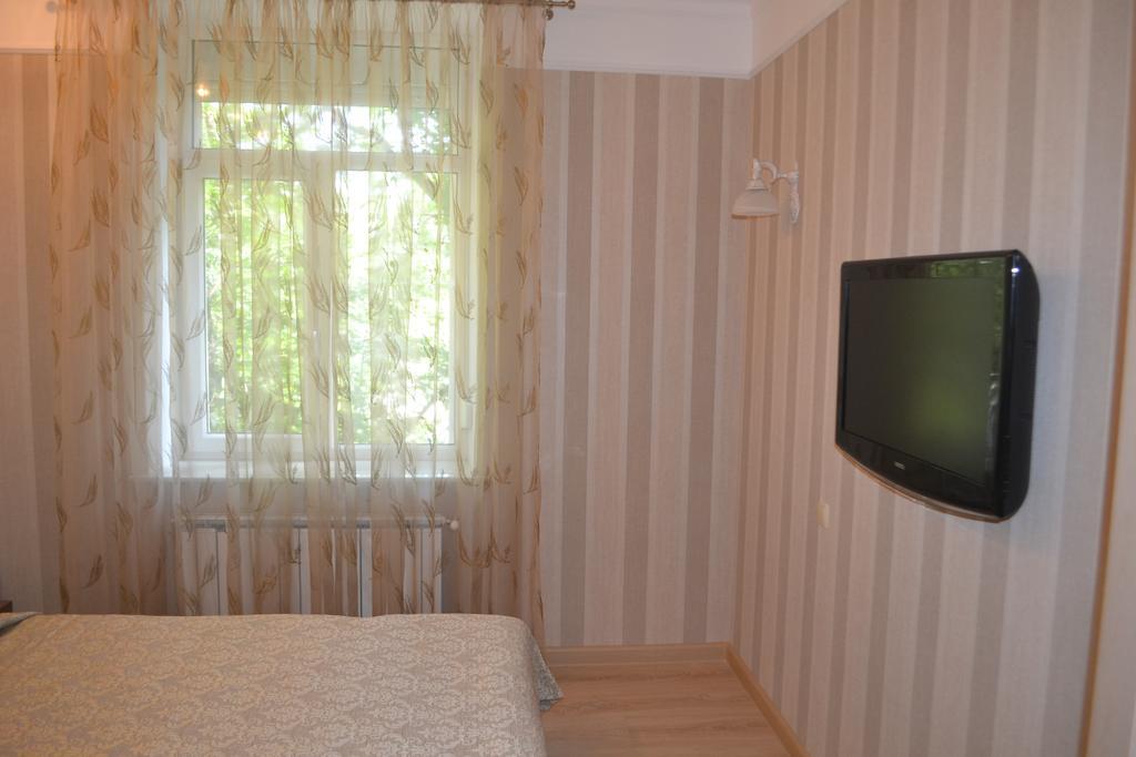Hotel Apartments Adresa Kischinau Exterior foto