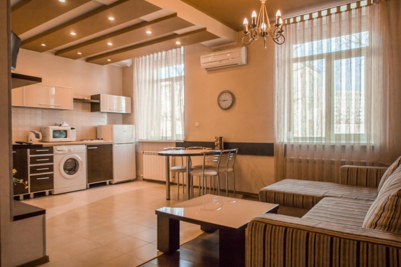 Hotel Apartments Adresa Kischinau Exterior foto