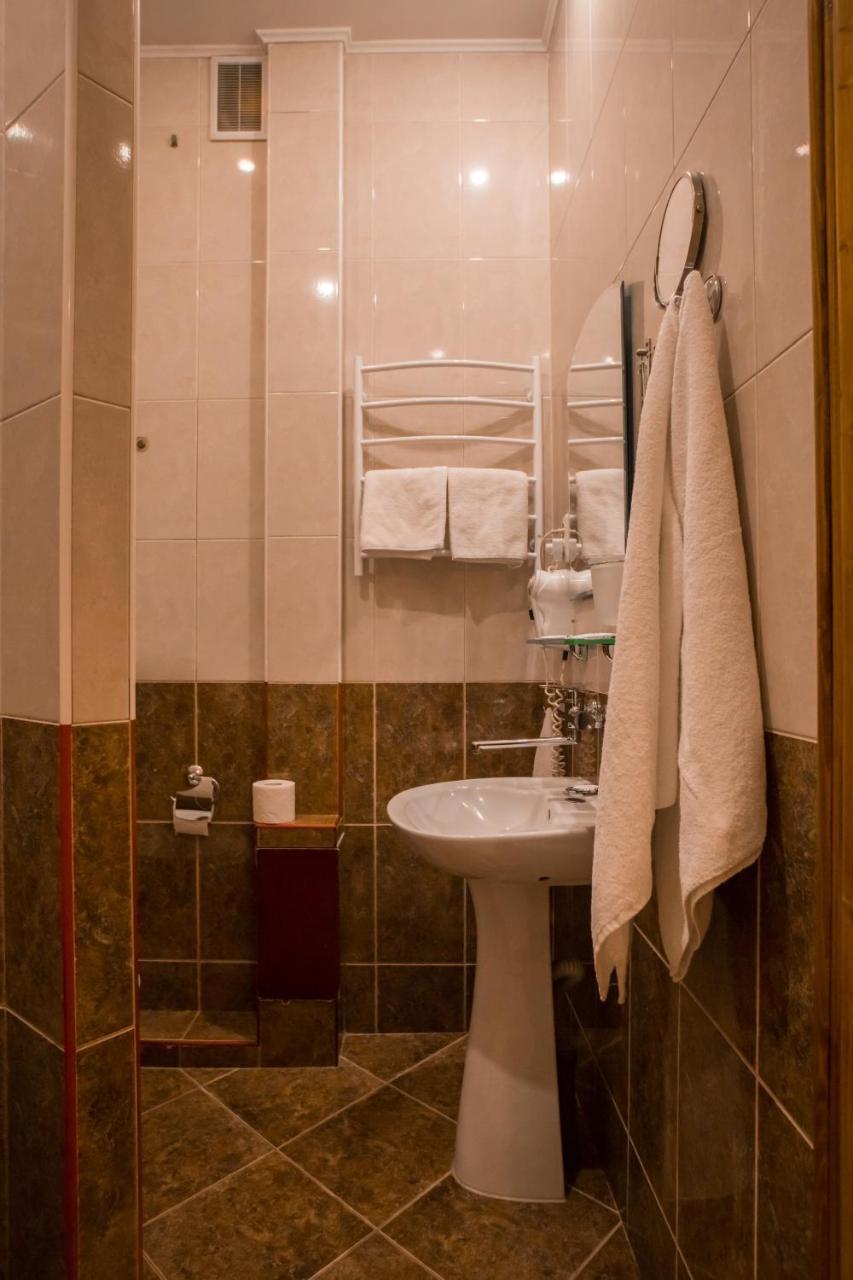 Hotel Apartments Adresa Kischinau Exterior foto