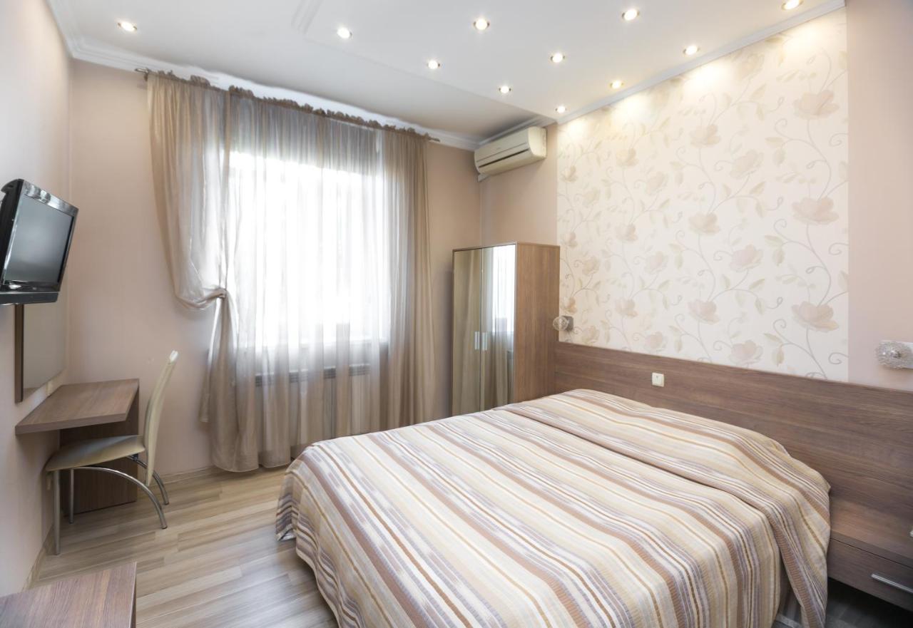 Hotel Apartments Adresa Kischinau Exterior foto
